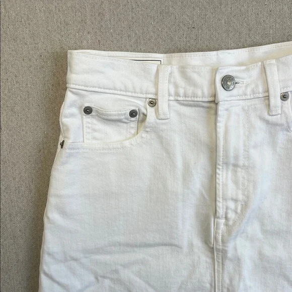 GAP White Frayed-Hem Denim Mini Skirt - Picture 3 of 8